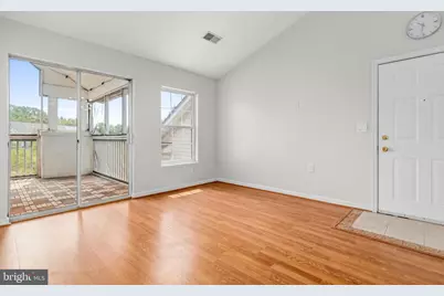 6640 Lake Park Drive #3B, Greenbelt, MD 20770 - Photo 9