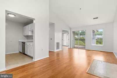 6640 Lake Park Drive #3B, Greenbelt, MD 20770 - Photo 5