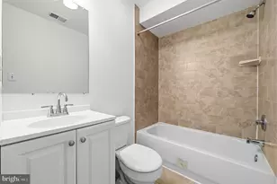 6944 Hawthorne St, Hyattsville, MD 20785 - Photo 19