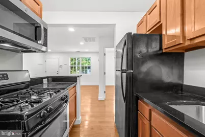 6944 Hawthorne Street, Hyattsville, MD 20785 - Photo 15