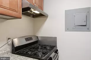 6100 Westchester Park Dr, College Park, MD 20740 - Photo 13