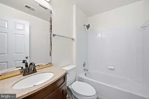 7524 Val Ln, District Heights, MD 20747 - Photo 17