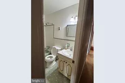 5204 Larwin Court, Temple Hills, MD 20748 - Photo 9