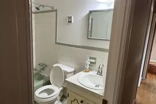 5204 Larwin Ct, Temple Hills, MD 20748 - Photo 9