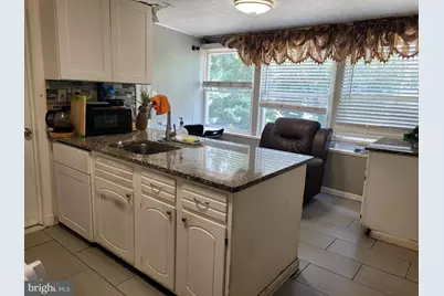 110 Iroquois Way, Oxon Hill, MD 20745 - Photo 5