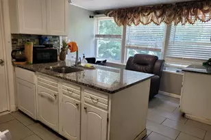 110 Iroquois Way, Oxon Hill, MD 20745 - Photo 5