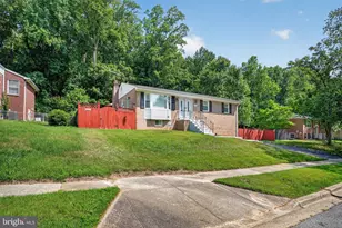 6102 Brooke Jane Dr, Clinton, MD 20735 - Photo 3