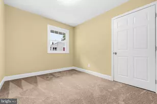 8300 Cathedral Ave, New Carrollton, MD 20784 - Photo 15