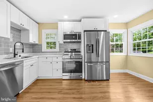8300 Cathedral Ave, New Carrollton, MD 20784 - Photo 11