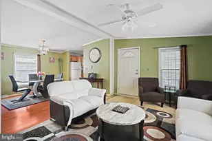 9514 Beech Park St, Capitol Heights, MD 20743 - Photo 5
