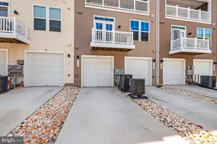 170 Lawndale Dr, Bowie, MD 20716 - Photo 33