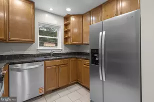 9410 Washington Blvd, Lanham, MD 20706 - Photo 11