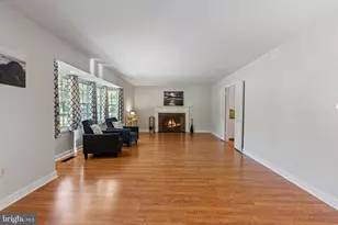 2817 Stonybrook Dr, Bowie, MD 20715 - Photo 9