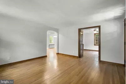 6505 41st Avenue, University Park, MD 20782 - Photo 7