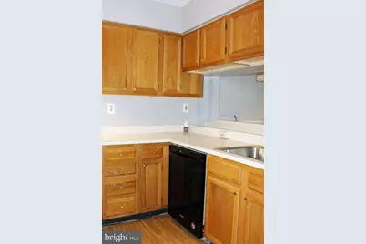 5834 N Holly Springs Drive #2, Capitol Heights, MD 20743 - Photo 7