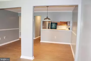 5834 N Holly Springs Dr, Capitol Heights, MD 20743 - Photo 11