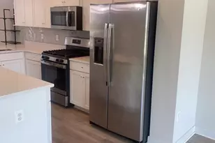 2821 Evansgreen Dr, Suitland, MD 20746 - Photo 7