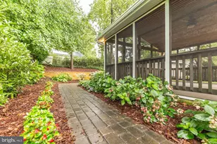 15603 Passaie Ln, Bowie, MD 20716 - Photo 25