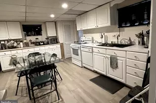 11007 Phillips Dr, Upper Marlboro, MD 20772 - Photo 11