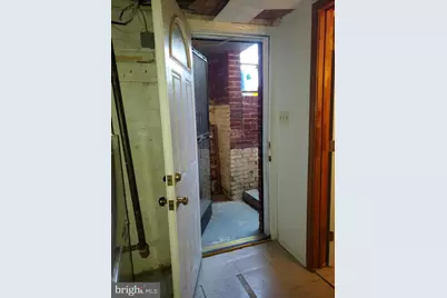 8311 Navahoe Drive, Silver Spring, MD 20903 - Photo 23