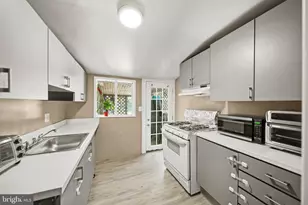5113 Crittenden St, Hyattsville, MD 20781 - Photo 11