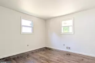 5725 Nevada St, College Park, MD 20740 - Photo 11