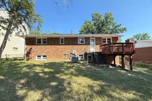 1922 Oakwood St, Temple Hills, MD 20748 - Photo 9