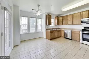 13851 Belle Chasse Blvd, Laurel, MD 20707 - Photo 19
