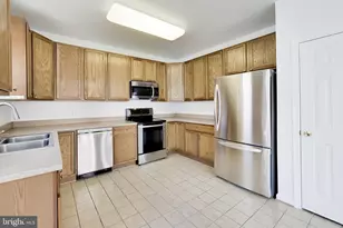 13851 Belle Chasse Blvd, Laurel, MD 20707 - Photo 17