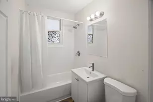 4606 Kiernan Rd, College Park, MD 20740 - Photo 17
