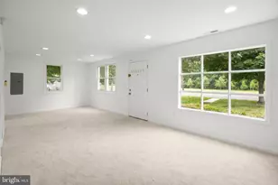 4606 Kiernan Rd, College Park, MD 20740 - Photo 7
