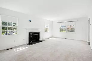 12636 Heming Ln, Bowie, MD 20716 - Photo 9