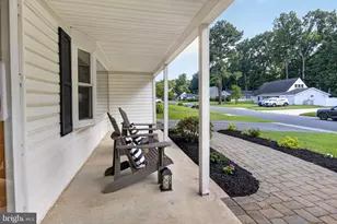 3809 Irongate Ln, Bowie, MD 20715 - Photo 5