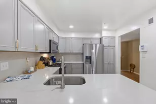 6931 Lady Anne Ct, Greenbelt, MD 20770 - Photo 15
