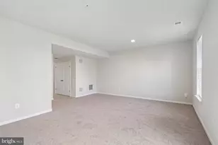 9114 Deer Meadow Ln, Upper Marlboro, MD 20772 - Photo 53