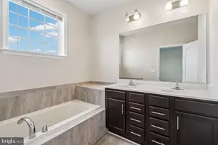 9114 Deer Meadow Ln, Upper Marlboro, MD 20772 - Photo 37