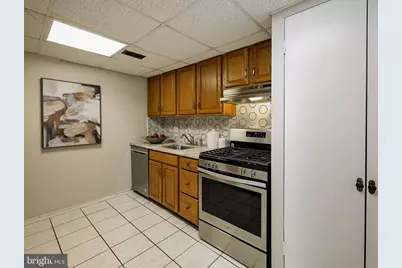 7950 Lakecrest Drive, Greenbelt, MD 20770 - Photo 15