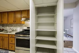7950 Lakecrest Dr, Greenbelt, MD 20770 - Photo 21