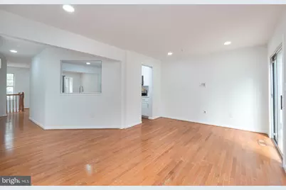 9909 Royal Commerce Place, Upper Marlboro, MD 20774 - Photo 7