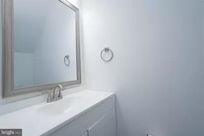 9909 Royal Commerce Place, Upper Marlboro, MD 20774 - Photo 21