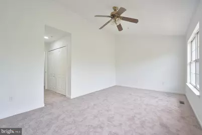 9909 Royal Commerce Place, Upper Marlboro, MD 20774 - Photo 15
