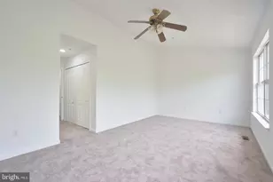 9909 Royal Commerce Pl, Upper Marlboro, MD 20774 - Photo 15