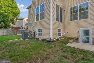 1110 Blue Wing Terrace, Upper Marlboro, MD 20774 - Photo 27