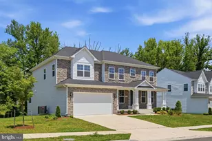 11610 Wynnifred Pl, Glenn Dale, MD 20769 - Photo 3
