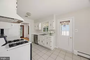 4301 Taunton Dr, Beltsville, MD 20705 - Photo 13