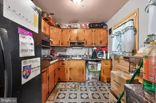 2511 Oxon Run Dr, Temple Hills, MD 20748 - Photo 7