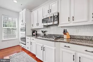 616 Overlook Park Dr, Oxon Hill, MD 20745 - Photo 7
