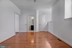 616 Overlook Park Dr, Oxon Hill, MD 20745 - Photo 27