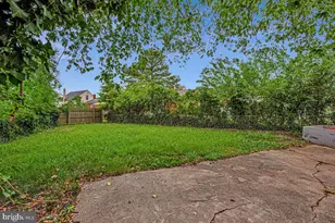 2335 Scott Key Dr, District Heights, MD 20747 - Photo 27