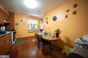 7126 E Cedar St, Landover, MD 20785 - Photo 9